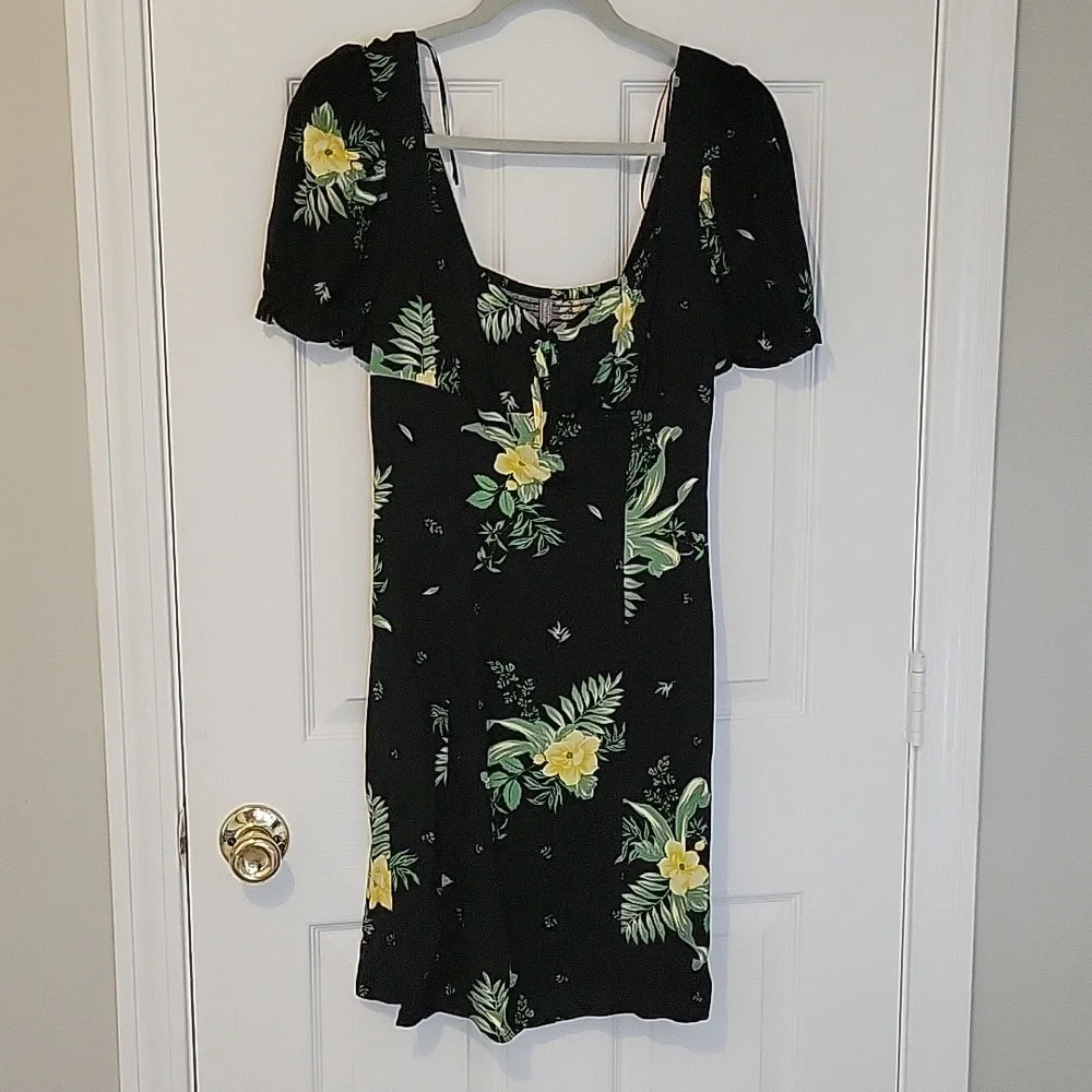 Urban Outfitters Tropical Print Dress - Picture 1 of 4
